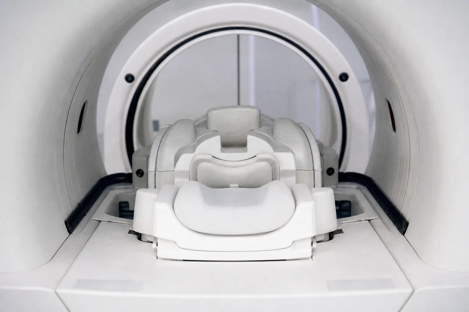 Prospective motion correction: the new standard for 7T MRI